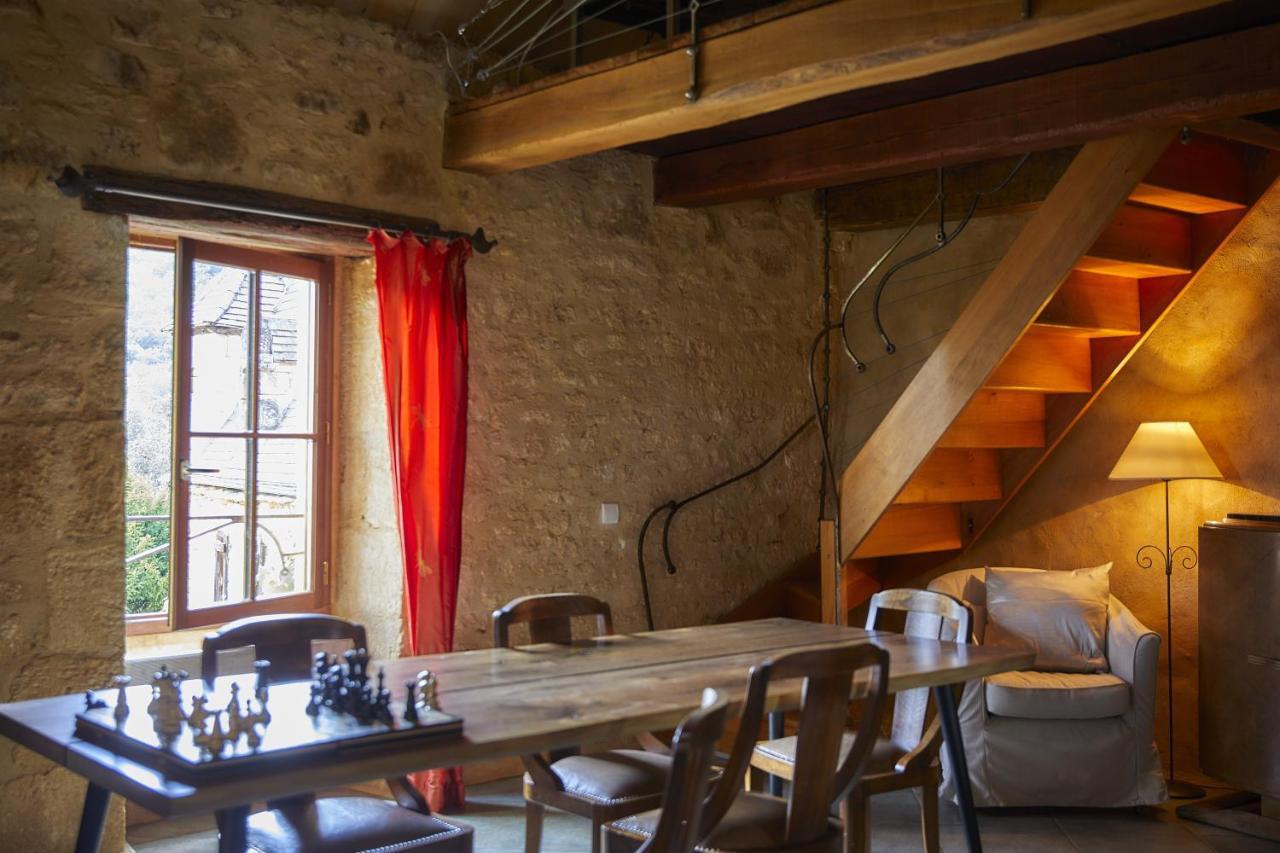 Domaine De Cantegrel - Gites De Charme Et Suite Troglodyte En Perigord فيتراك المظهر الخارجي الصورة