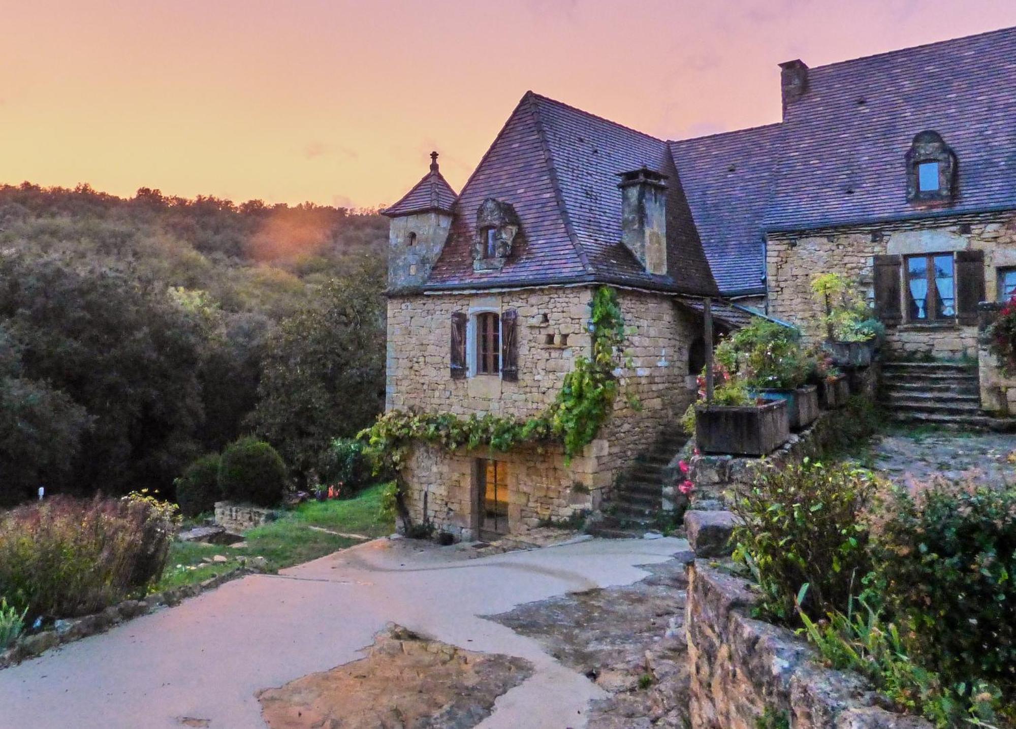 Domaine De Cantegrel - Gites De Charme Et Suite Troglodyte En Perigord فيتراك المظهر الخارجي الصورة
