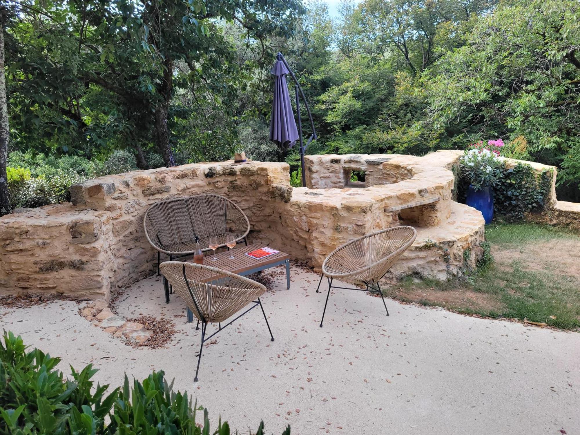 Domaine De Cantegrel - Gites De Charme Et Suite Troglodyte En Perigord فيتراك المظهر الخارجي الصورة
